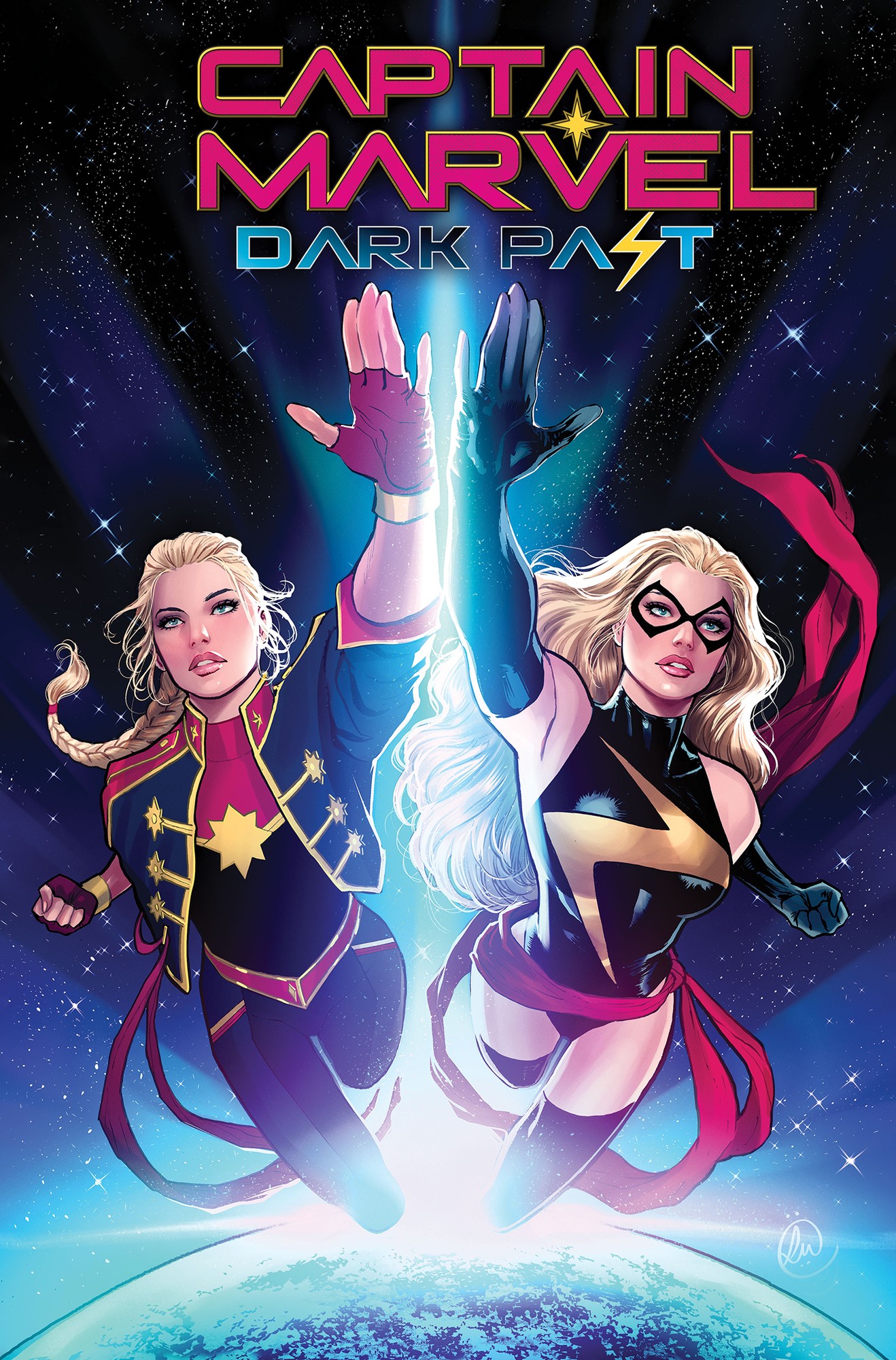 Cover of Captain Marvel: Dark Past